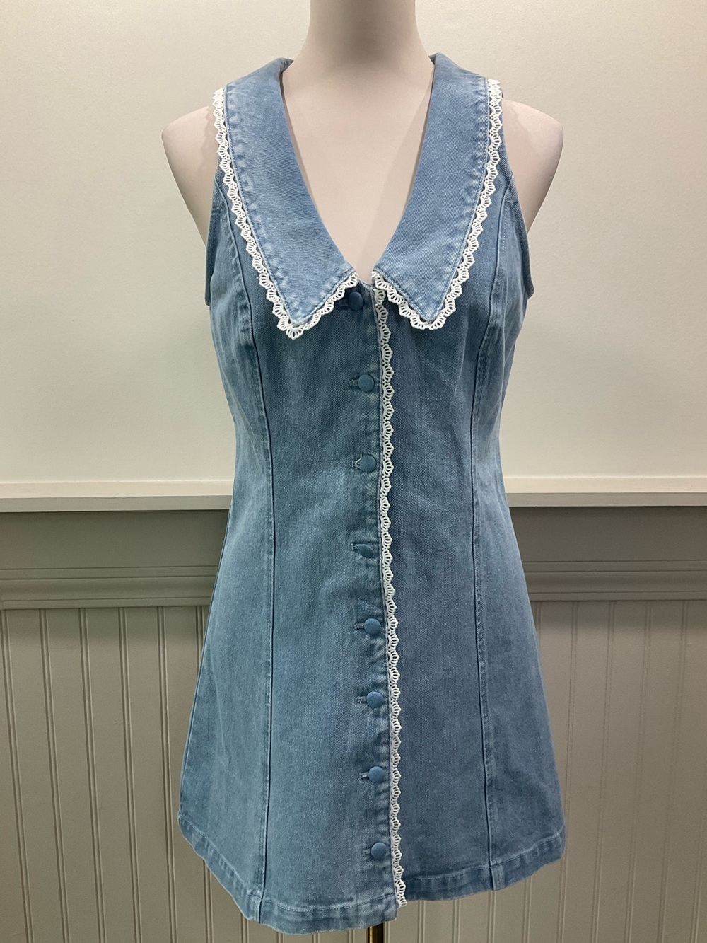 WAYF Cotton Denim Embroidered Trim Mini Dress Small NWOT - Picture 2 of 3